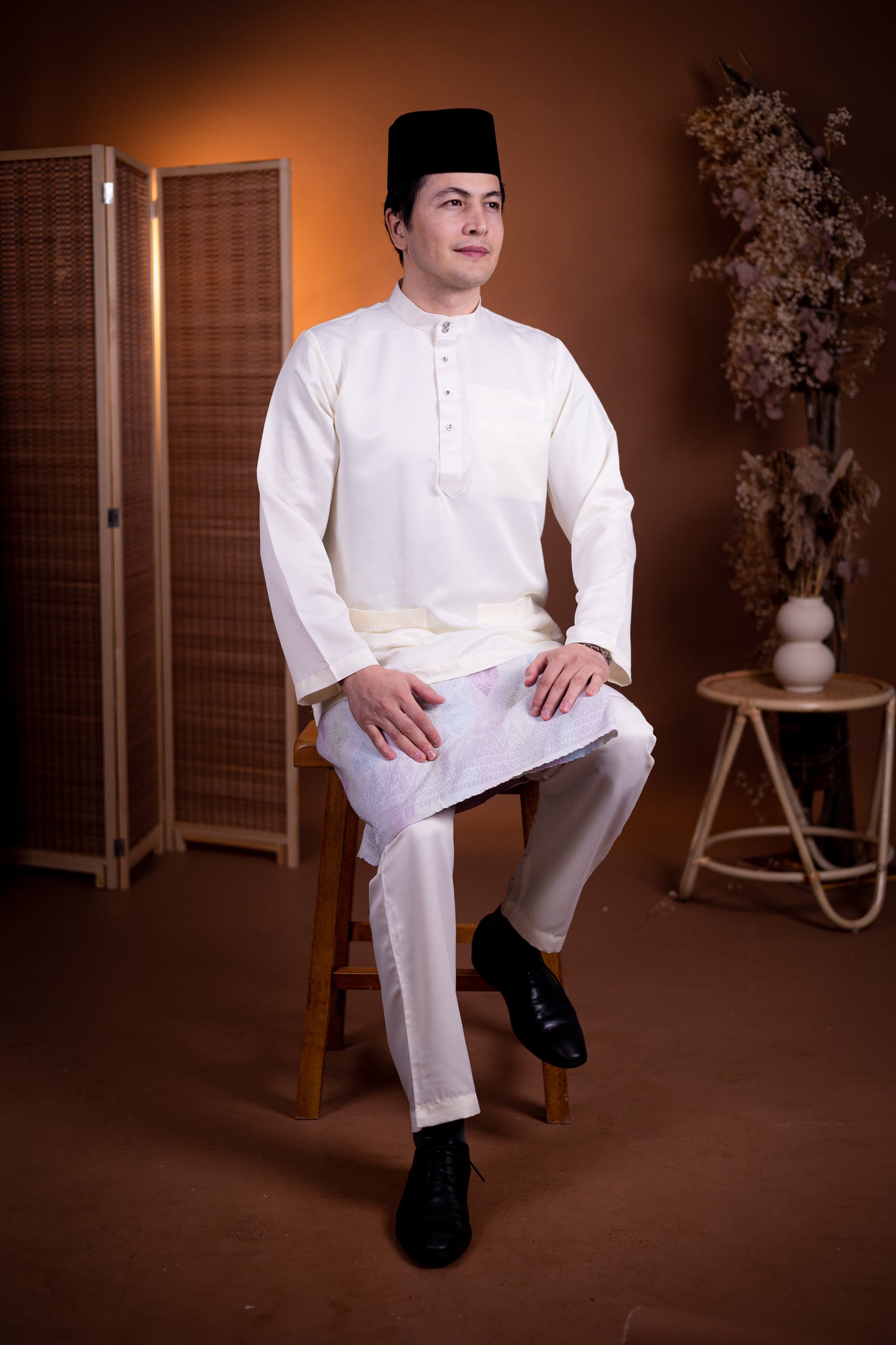 Maysha Baju Melayu Modern Regular Fit Satin Silk