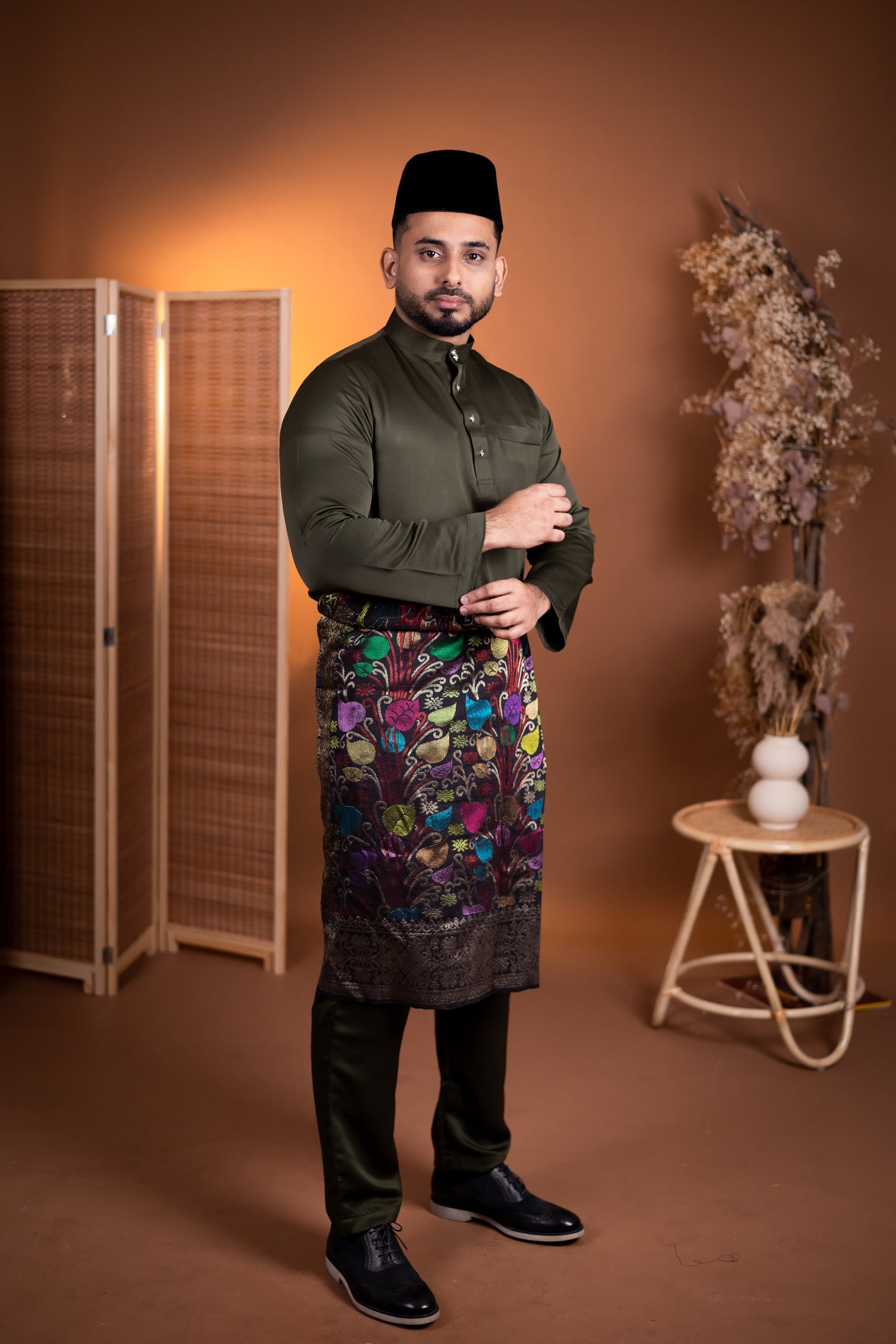 Maysha Baju Melayu Modern Regular Fit Satin Silk