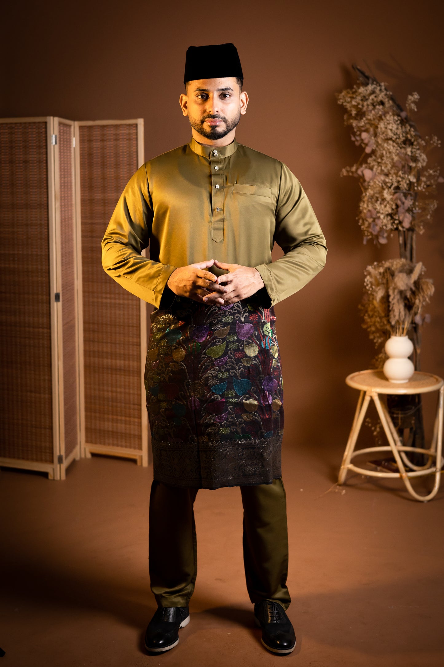 Maysha Baju Melayu Modern Regular Fit Satin Silk